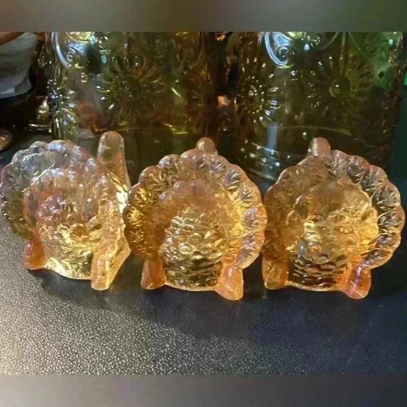 williams sonoma SET OF 3 AMBER GLASS TURKEY small taper holders 2"x 2", - Picture 2 of 9